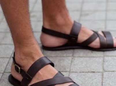 LEATHER SANDLES